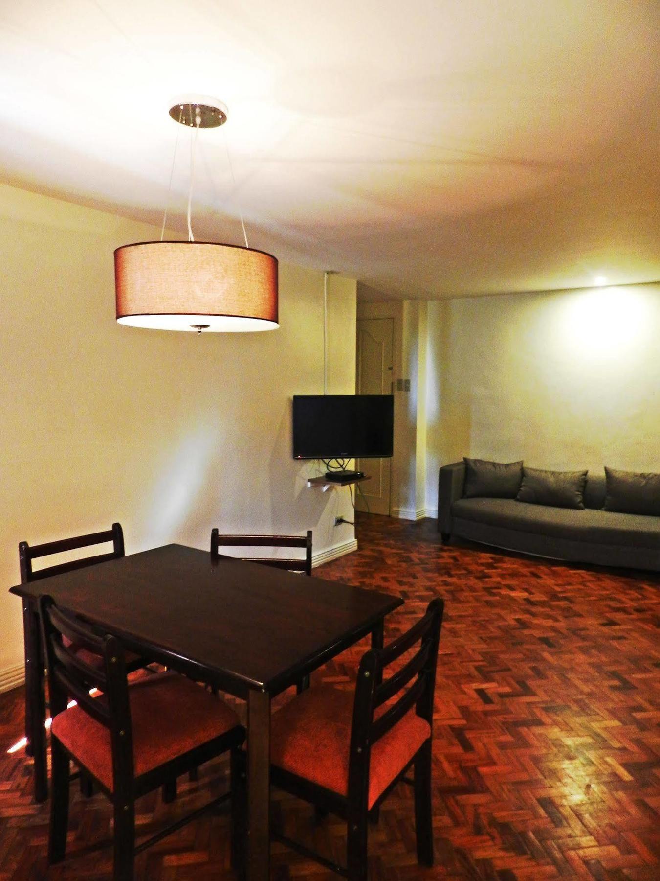 Salcedo Suites Makati City Extérieur photo