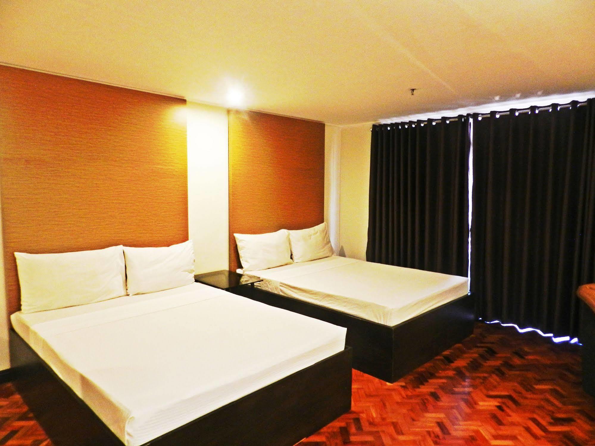 Salcedo Suites Makati City Extérieur photo