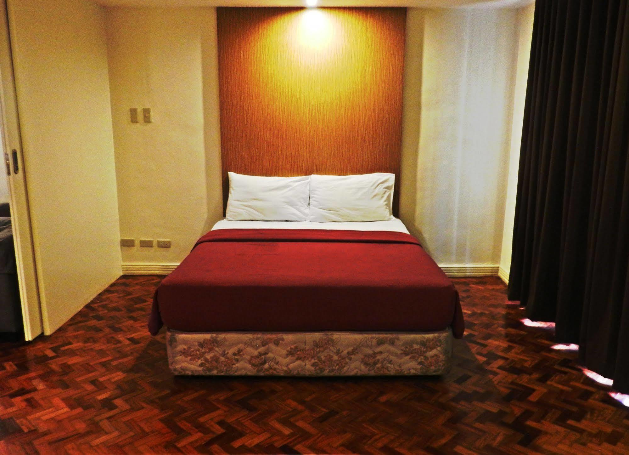 Salcedo Suites Makati City Extérieur photo
