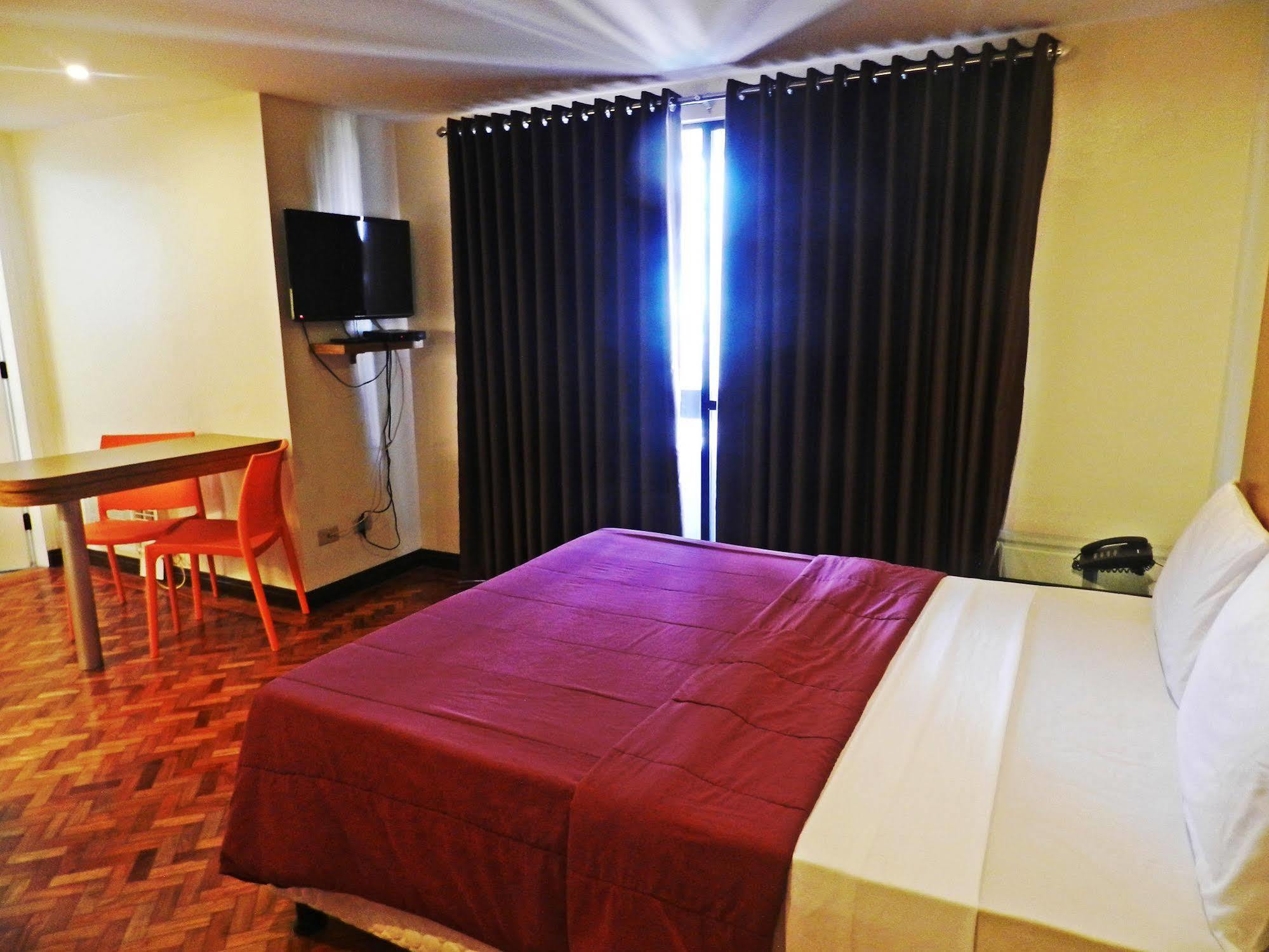 Salcedo Suites Makati City Extérieur photo