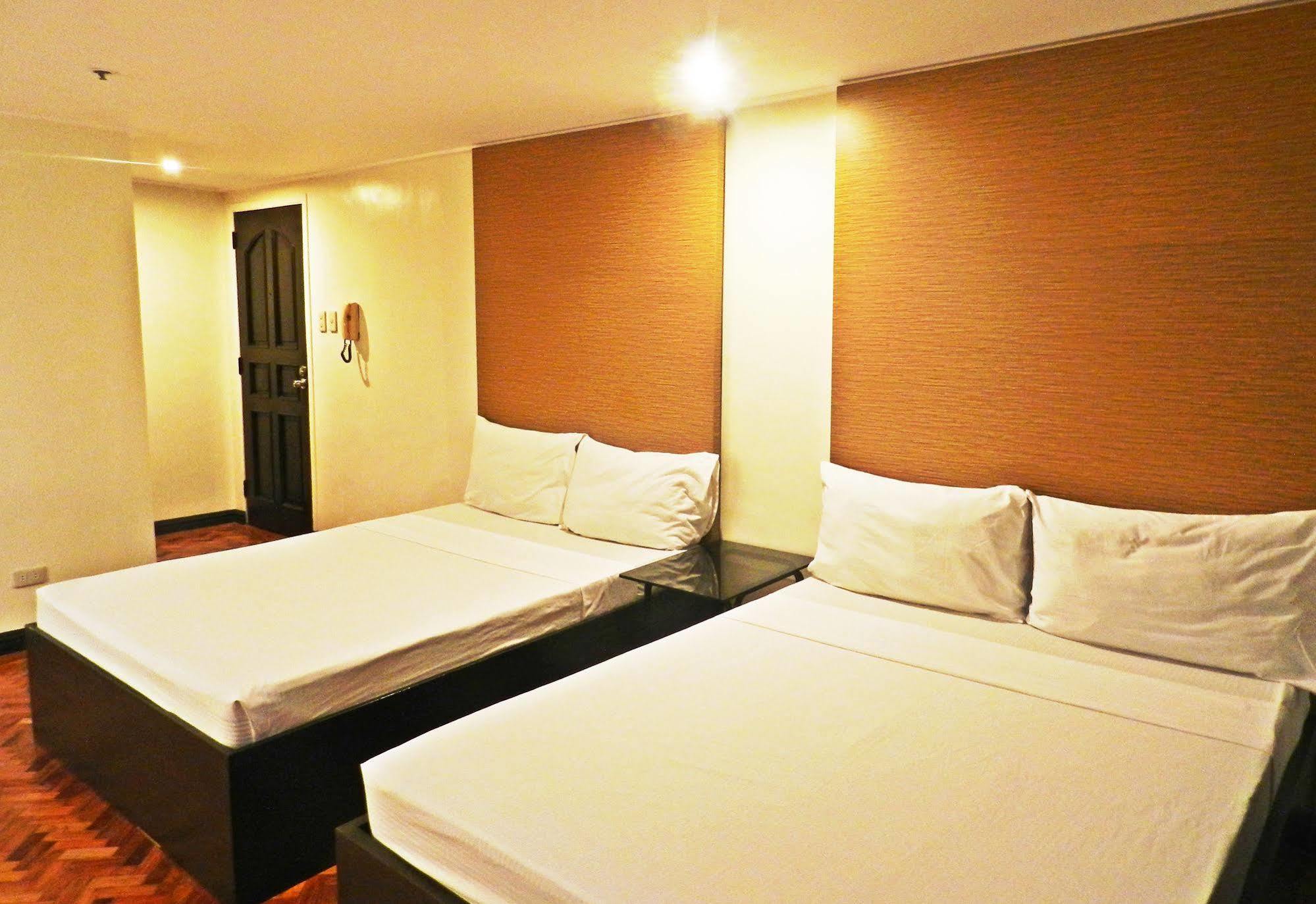 Salcedo Suites Makati City Extérieur photo